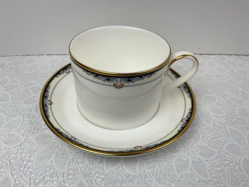 Royal doulton rhodes large - royal,