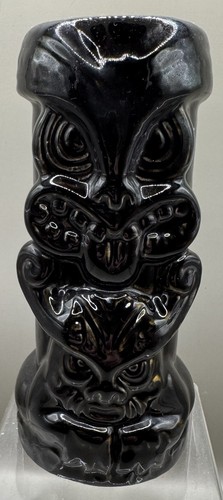 Vintage kitsch retro tiki - kitsch,