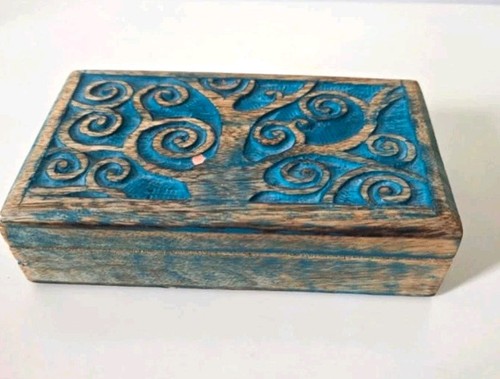 Wooden rectangular trinket box - wooden,