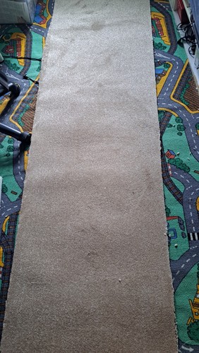 Carpet remnant offcut beige - offcut,