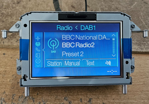Ford fiesta mk7 car - fiesta, radio