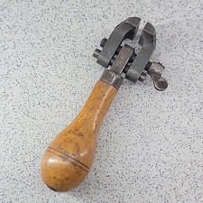 Vintage Small Old Depose Hand