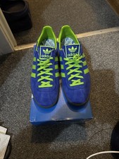 Adidas Athen Size 9