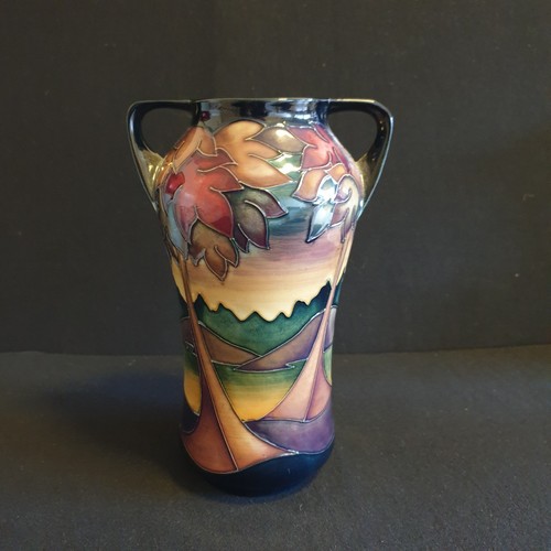 Moorcroft vase the western - vase,