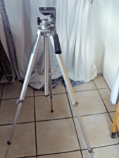 VELBON HE-3  CAMERA TRIPOD TIL