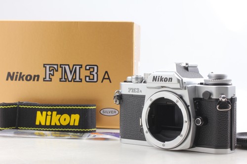 Mint nikon fm3a - silver, 35mm