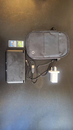 Nintendo 3ds console black - nintendo,