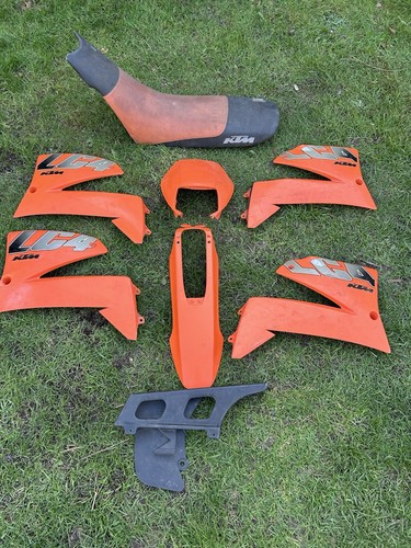 Ktm lc4 400 - lc4, plastics