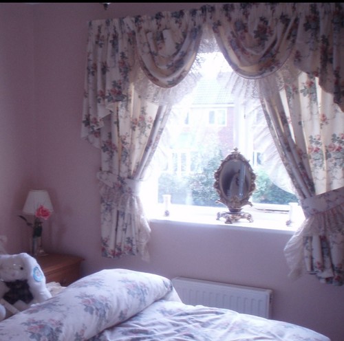 Dorma chestnut hill curtains - chestnut,