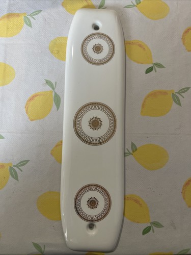Beautiful vintage gold circle - vintage,