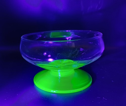 Vintage 1930s uranium glass - vintage,
