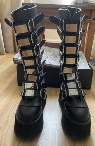 Demonia damned 318 black - damned, uk