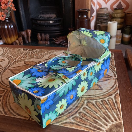 Vintage 1960s baby - vintage,
