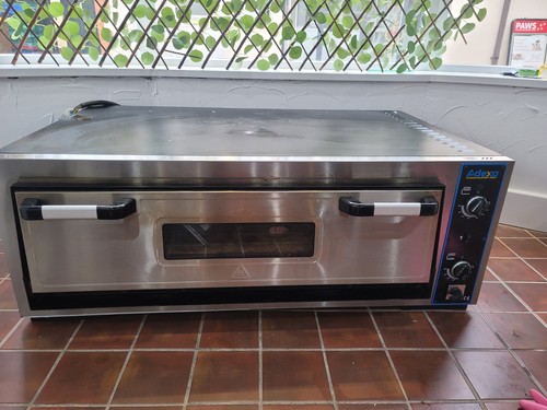 Commercial stone deck pizza - deck,