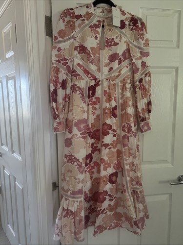 Ted baker lace - tape, cut