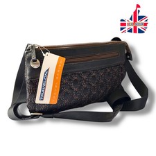 Women’s Black Multi Compartment Zip Up Inside Light Crossbody Bag BY TRAVELON