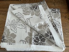 LAURA ASHLEY L184 W 139 CM BABBINGTON TRUFFLE BEIGE CREAM STYLISED FLORAL COTTON