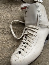 Risport White Leather Figure