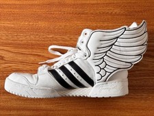 US 9.5 - Adidas Originals