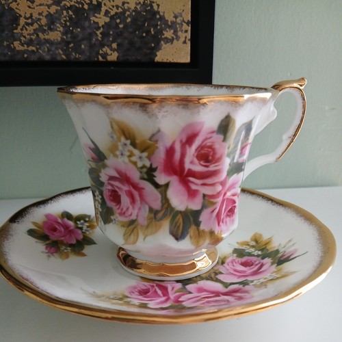 Vintage elizabethan bone china - vintage,