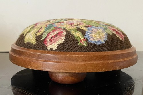 Vintage round foot stool - round,