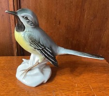 Karl Ens Porcelain Bird/Wagtail #7489 Perfect Condition