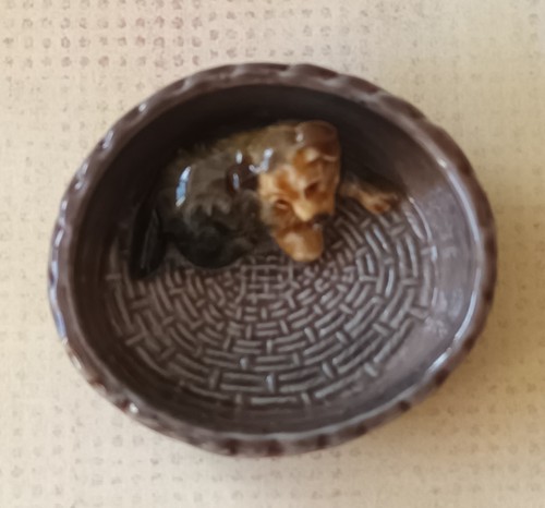 Vintage wade trinket - vintage,