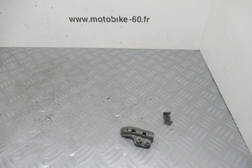 Front brake hose - mount, yamaha
