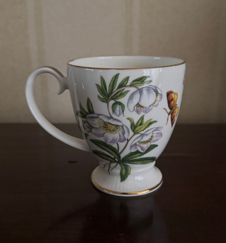 Hudson middleton mug - &,