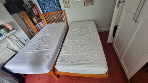 Wooden single trundle bed - wooden,