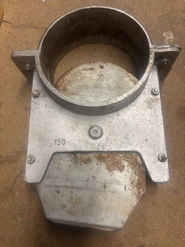 Blast gate for - dust, extraction