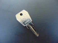 Original Kamei replacement key key 25511 for roof boxes roof box carrier