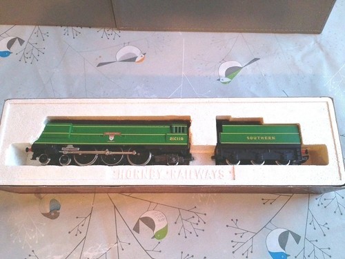 Hornby r265 southern railways - southern,