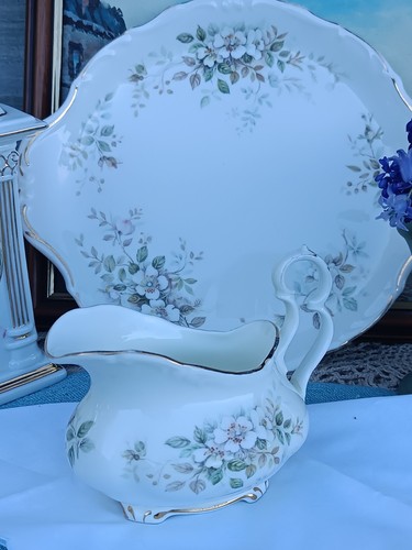 Royal albert haworth milk jug - royal,