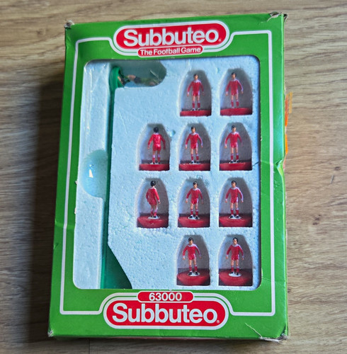 Subbuteo lightweight team - subbuteo,