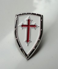 Knights Templar Shield Crusade Pin Badge Medieval Kingdom Jerusalem Hospitaliers