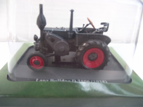 Hachette lanz bulldog - 1/43,