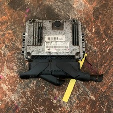 Hyundai Santa Fe ECU Engine Control Unit 2.2L Diesel 2007 39113-27805