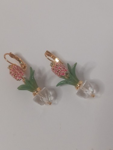 Les nereides flower and - nereides, bulb