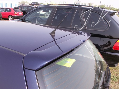 Roof spoiler wing - roof,