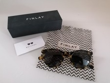 Finlay Women's Sunglasses Brown Tortoise Cat Eye with Original Case VG Condition