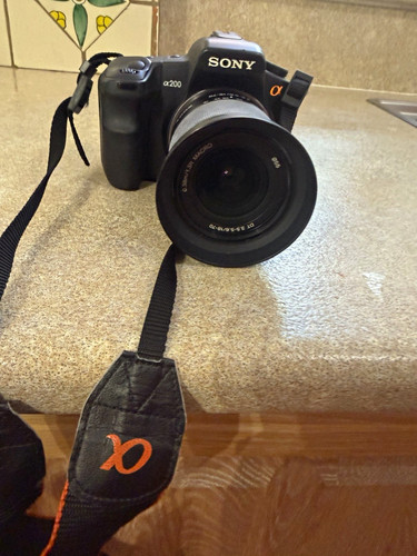 Sony alpha a200 dslr camera - alpha,