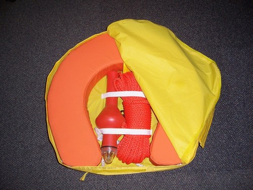 Life ring buoy lifebuoy - buoy,