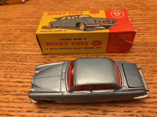 Ze93 dinky jaguar mark x - ze93:,