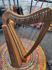 Cross Strung Harp, 38 String