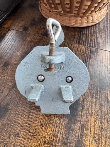 Vintage cast iron - cast,