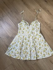 Zara Viral Floral White Yellow Mini Dress Size Medium