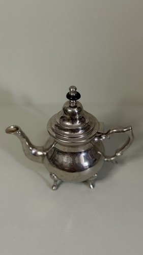 Vintage style silver - style,