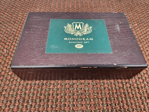 Vintage gold monogram - vintage, boots