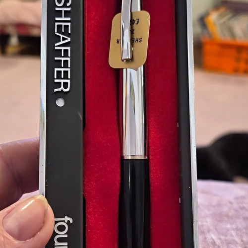 Sheaffer metal fountain - fountain, pen